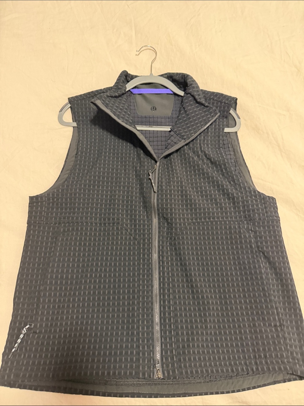 lululemon athletica Men's Dark Gray Quilted Performance Vest